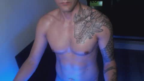 Snapshot of break_dusk chatting on 05/31/26, 02:42 break_dusk online show from 05/31/26, 02:42