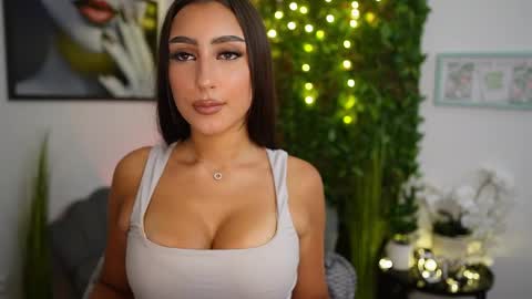 Bree online show from 09/11/25, 01:44