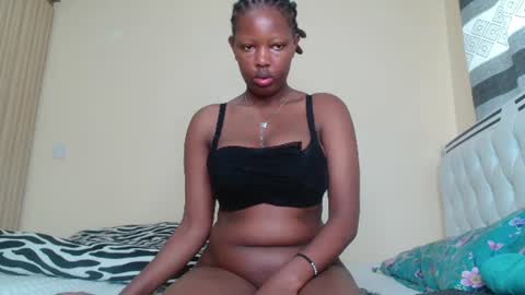 Snapshot of bree_beauty chatting on 06/28/26, 07:36 bree_beauty online show from 06/28/26, 07:36