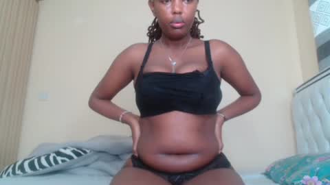 Snapshot of bree_beauty chatting on 07/16/26, 05:46 bree_beauty online show from 07/16/26, 05:46