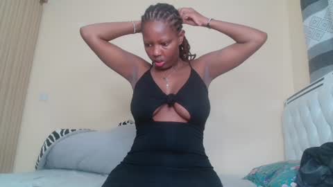 Snapshot of bree_beauty chatting on 07/25/26, 07:11 bree_beauty online show from 07/25/26, 07:11