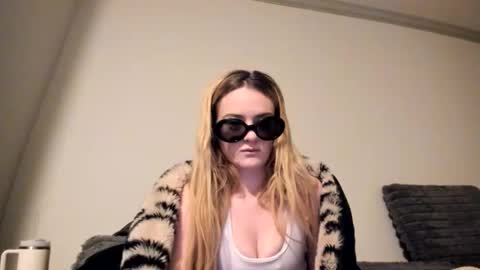 Brooke baby online show from 12/04/25, 11:52