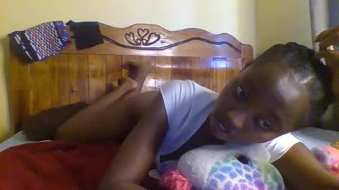 breelia online show from 10/31/25, 04:24