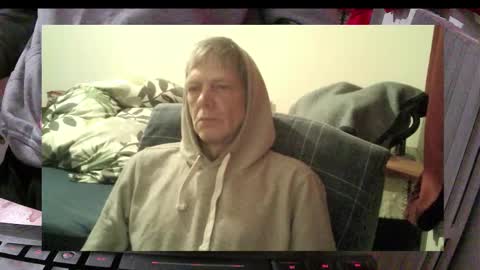 bremer64 online show from 11/11/25, 09:09