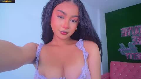 Snapshot of brenda_a_ chatting on 01/14/25, 10:48 Brendi online show from 01/14/25, 10:48