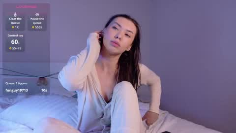 Snapshot of brenda_m00n chatting on 05/02/26, 11:37 Brenda online show from 05/02/26, 11:37