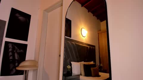 Brenda online show from 11/12/25, 09:25