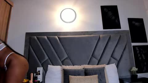 Brenda online show from 11/24/25, 09:25