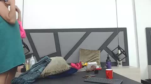 BRENDA VELASQUEZ online show from 03/05/25, 03:18