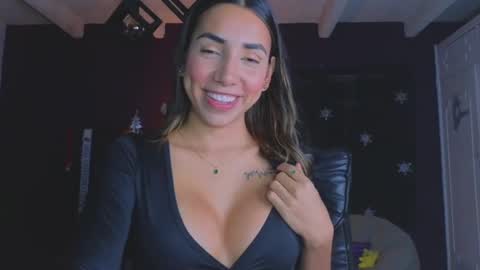 brendaaguerra online show from 12/28/24, 04:08