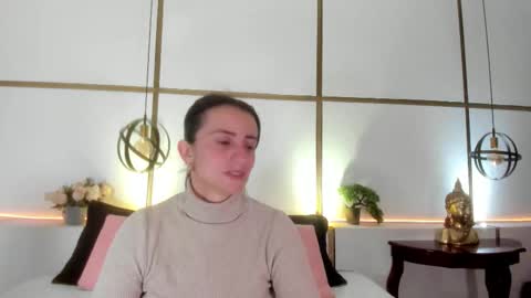 MeganBeaked online show from 10/31/25, 04:52