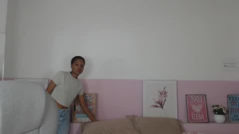 Snapshot of brendathompson_ chatting on 02/28/25, 11:58 Brenda online show from 02/28/25, 11:58