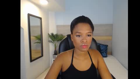 Snapshot of brendathompson_ chatting on 09/10/25, 03:06 Brenda online show from 09/10/25, 03:06