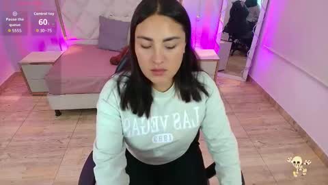 BRENDDA  online show from 11/02/25, 03:20