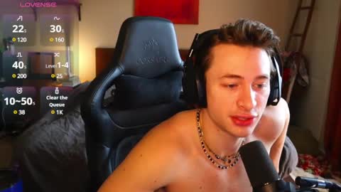 Snapshot of brentonverde chatting on 12/31/24, 06:02 brentonverde online show from 12/31/24, 06:02