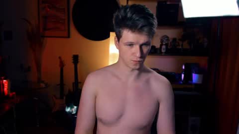 Snapshot of brestonsweet chatting on 03/06/25, 05:33 brestonsweet online show from 03/06/25, 05:33