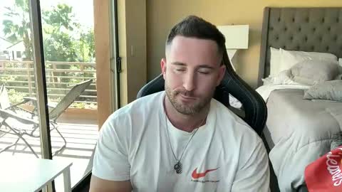 Brett Mycles online show from 11/24/25, 06:18