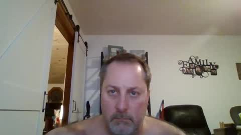 Snapshot of brettsky chatting on 12/27/24, 10:26 hey online show from 12/27/24, 10:26