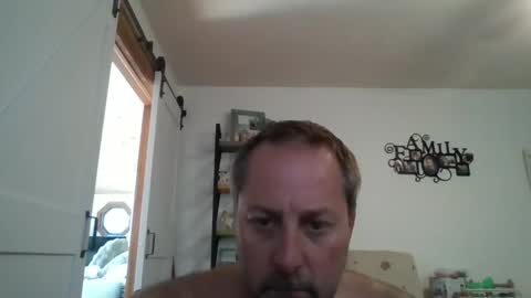 Snapshot of brettsky chatting on 09/08/25, 07:35 hey online show from 09/08/25, 07:35