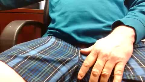 Snapshot of bri19741974 chatting on 11/01/25, 09:50 WorkinandPlayin online show from 11/01/25, 09:50