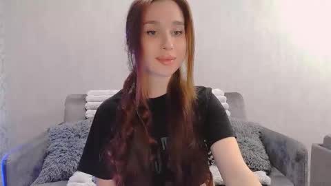 Snapshot of bri_fox chatting on 02/06/26, 08:23 bri_fox online show from 02/06/26, 08:23