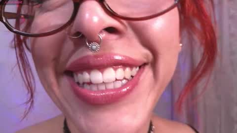 Snapshot of bri_von_dhara_ chatting on 01/18/26, 07:39 Bri online show from 01/18/26, 07:39