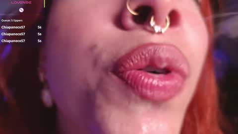 Snapshot of bri_von_dhara_ chatting on 03/08/26, 03:27 Bri online show from 03/08/26, 03:27