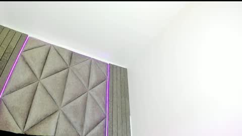 B R I A  online show from 01/23/25, 05:56