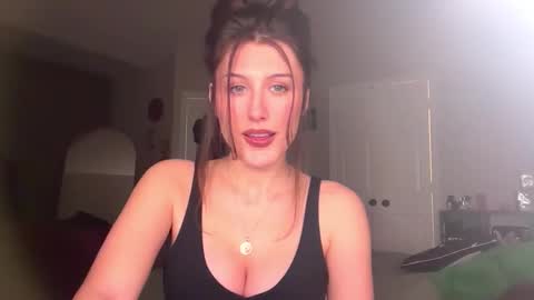 Snapshot of briadominick chatting on 01/08/26, 06:48 Brianna3 online show from 01/08/26, 06:48