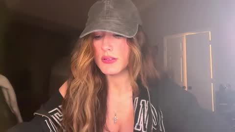 Snapshot of briadominick chatting on 02/02/26, 06:12 Brianna3 online show from 02/02/26, 06:12