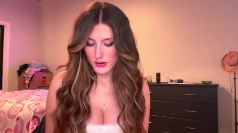 Snapshot of briadominick chatting on 03/24/26, 05:12 Brianna3 online show from 03/24/26, 05:12