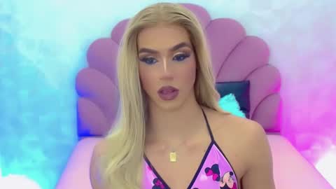 BRIANA online show from 12/22/24, 04:06