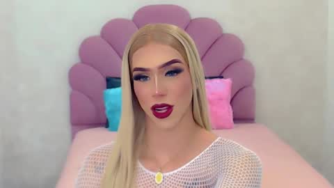 BRIANA online show from 02/06/25, 02:44