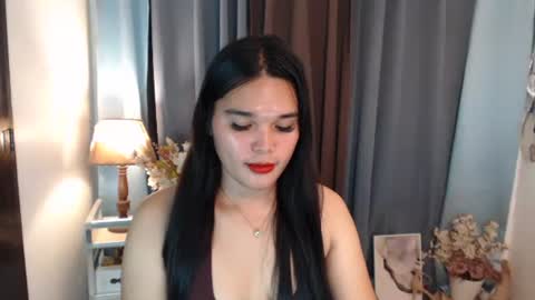 Claire online show from 05/15/26, 06:53