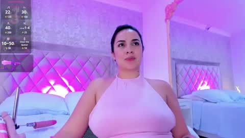 Snapshot of brianaguzman chatting on 01/28/25, 05:03 online show from 01/28/25, 05:03