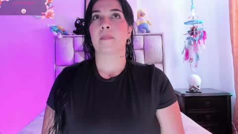     online show from 10/16/25, 06:42