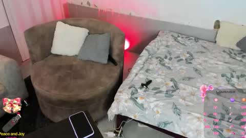 briana online show from 11/20/25, 01:44