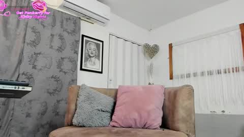 Snapshot of brianaharrizoon1 chatting on 02/02/26, 12:26 briana online show from 02/02/26, 12:26