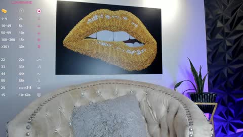 Snapshot of brianathompson chatting on 01/16/25, 09:51 BRIANA online show from 01/16/25, 09:51