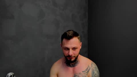 Snapshot of brianhunts chatting on 01/04/25, 12:49 Brian online show from 01/04/25, 12:49