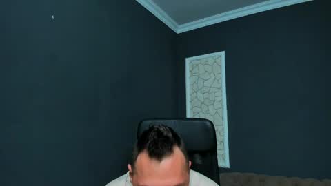 Snapshot of brianhunts chatting on 04/27/26, 04:21 Brian online show from 04/27/26, 04:21