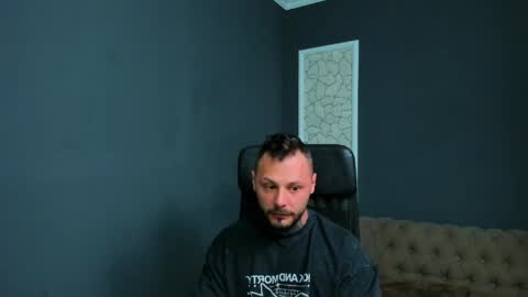 Snapshot of brianhunts chatting on 05/17/26, 04:21 Brian online show from 05/17/26, 04:21