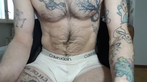 Snapshot of brianmuscle chatting on 02/02/25, 12:35 Brian online show from 02/02/25, 12:35