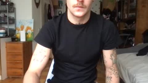 Snapshot of brianmuscle chatting on 02/03/26, 07:46 Brian online show from 02/03/26, 07:46