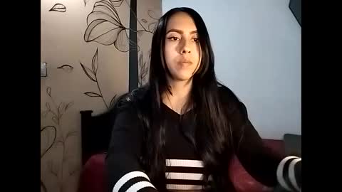 Briana Berker  online show from 10/11/25, 12:43