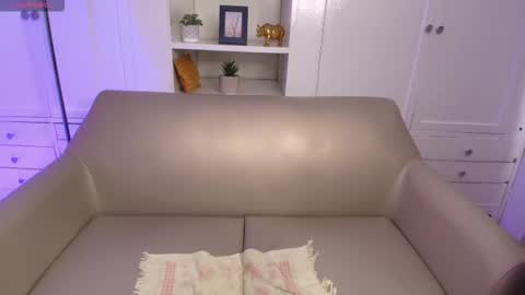 brianna_styles online show from 10/10/25, 02:05