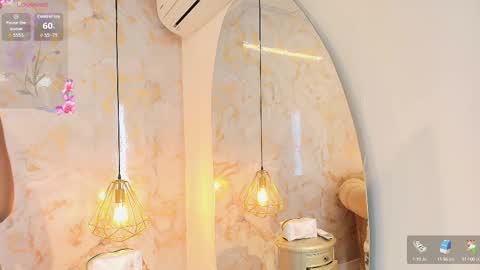 Snapshot of briannaduque chatting on 09/15/25, 02:28 Brianna online show from 09/15/25, 02:28