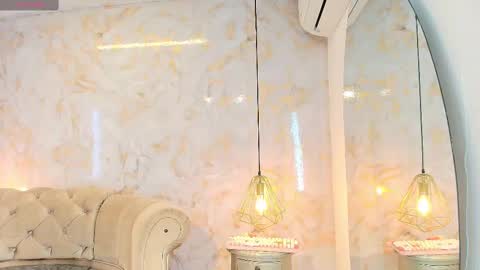 Snapshot of briannaduque chatting on 09/21/25, 01:57 Brianna online show from 09/21/25, 01:57