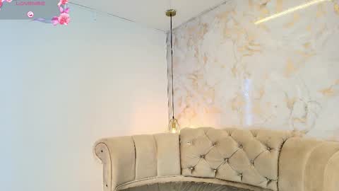 Snapshot of briannaduque chatting on 09/30/25, 02:00 Brianna online show from 09/30/25, 02:00