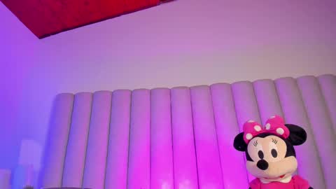 brianna online show from 02/11/25, 01:09